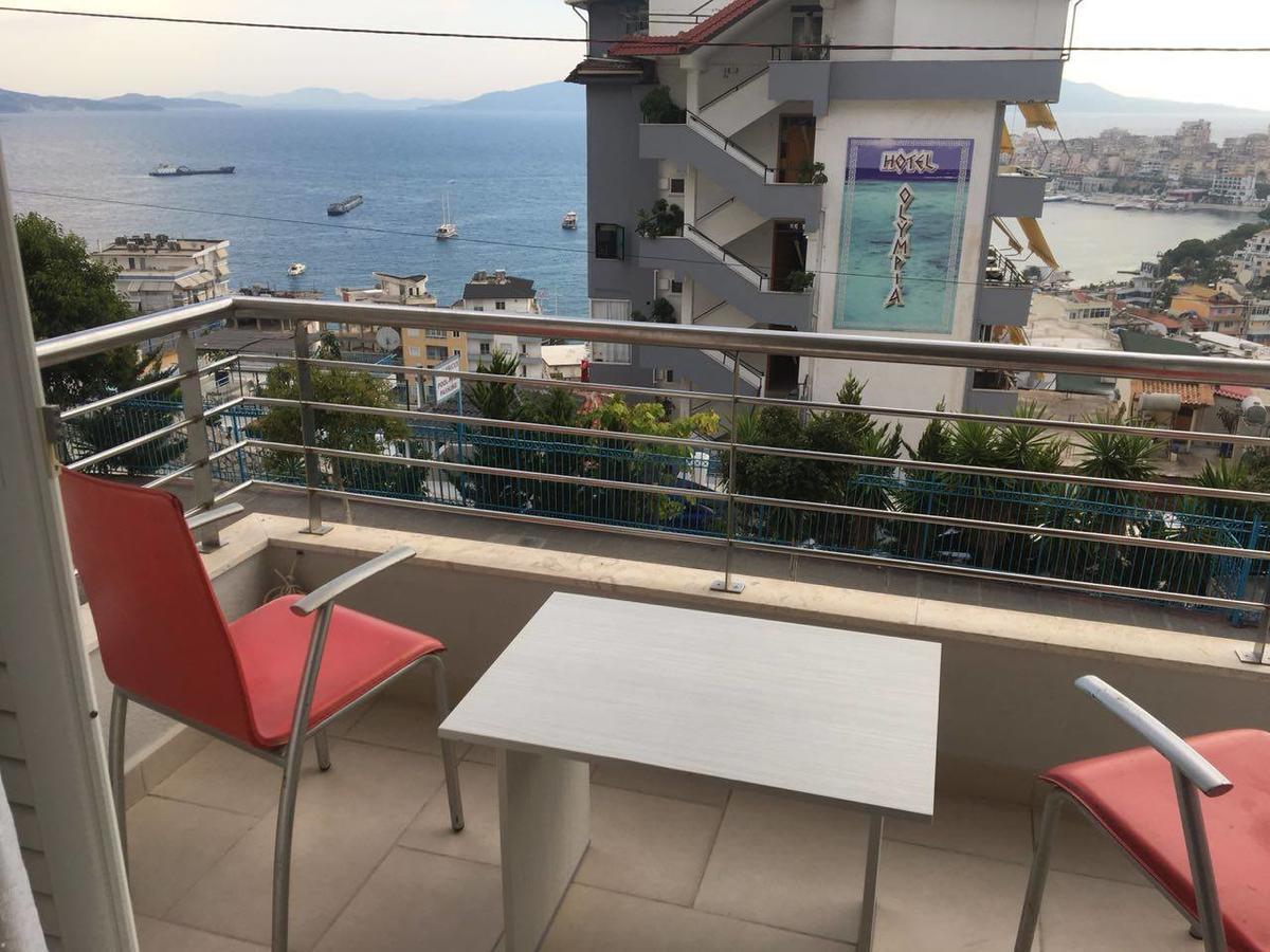 Xhulio Apartments Sarandë Exterior foto